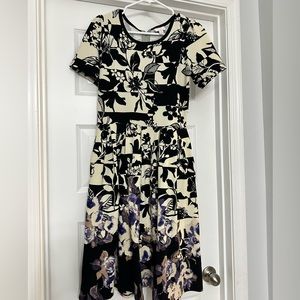 LulaRoe Amelia dress size medium multi-print, dipped floral bottom